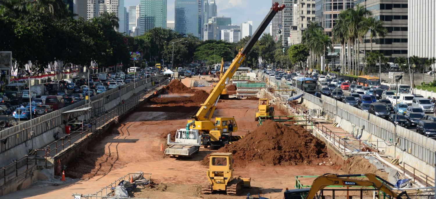 Mass Rapid Transit construction in Jakarta, 2016 (Photo: Getty ImagesBloomberg/Dimas Ardian)