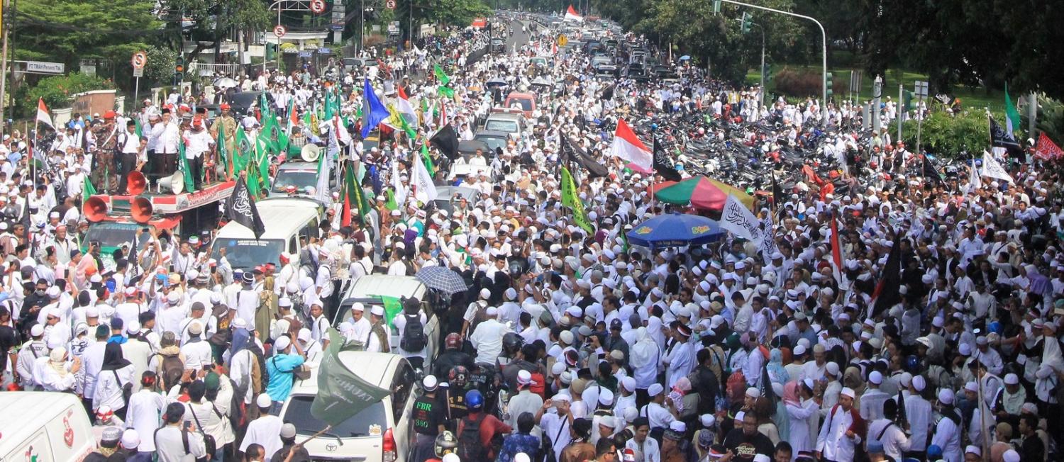 Protesters rally against Jakarta Governor Basuki Tjahaja Purnama ('Ahok') on 5 May 2017. HTI was one of the leaders of the anti-Ahok campaign. (Photo: Getty Images)