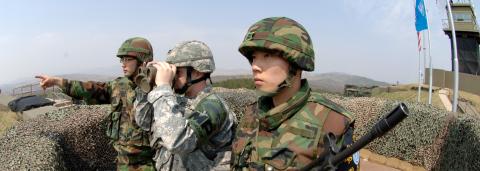 ROK and US soldiers at Observation Post Ouellette, South Korea. (Photo: Flickr/US Army)